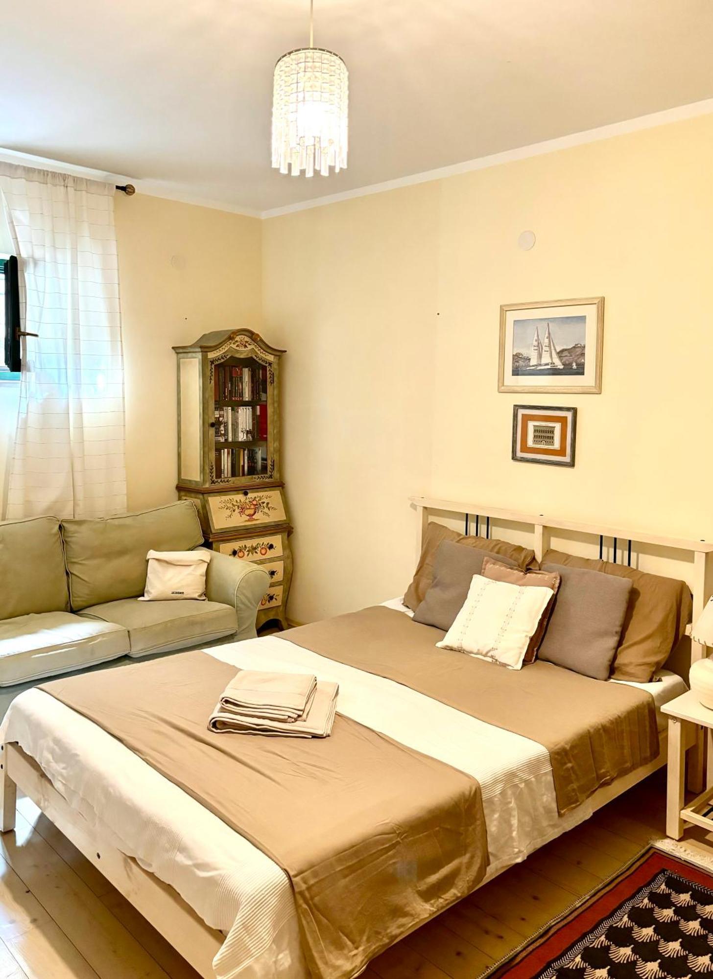 Apartment Tri Kiparisa Тиват Екстериор снимка
